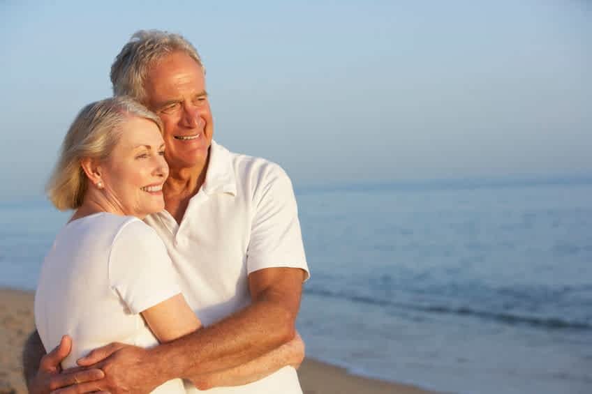 SeniorBeachCouple